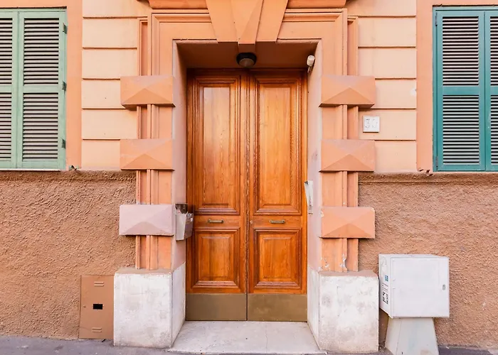 The Funny In Garbatella Roma